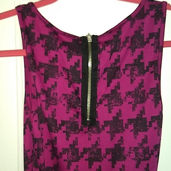 Purple & black skater dress with belt. Size small - Picture 3 of 3